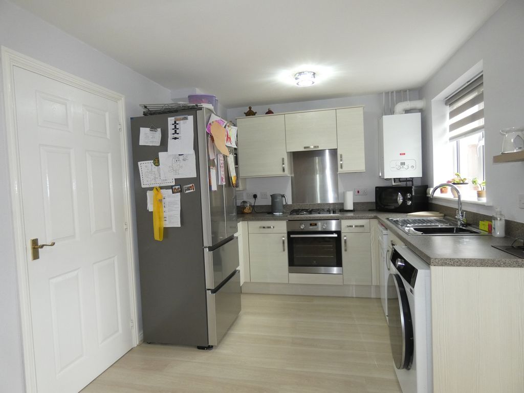 Kitchen/Diner- click for photo gallery